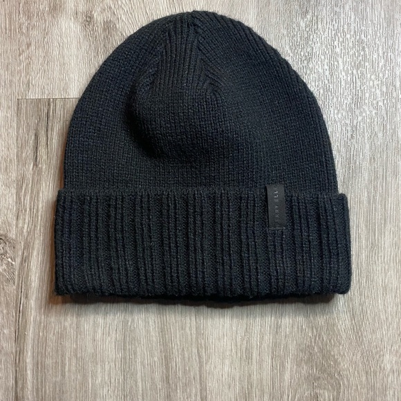 Unisex “ Perry Ellis “ beanie - Picture 1 of 2